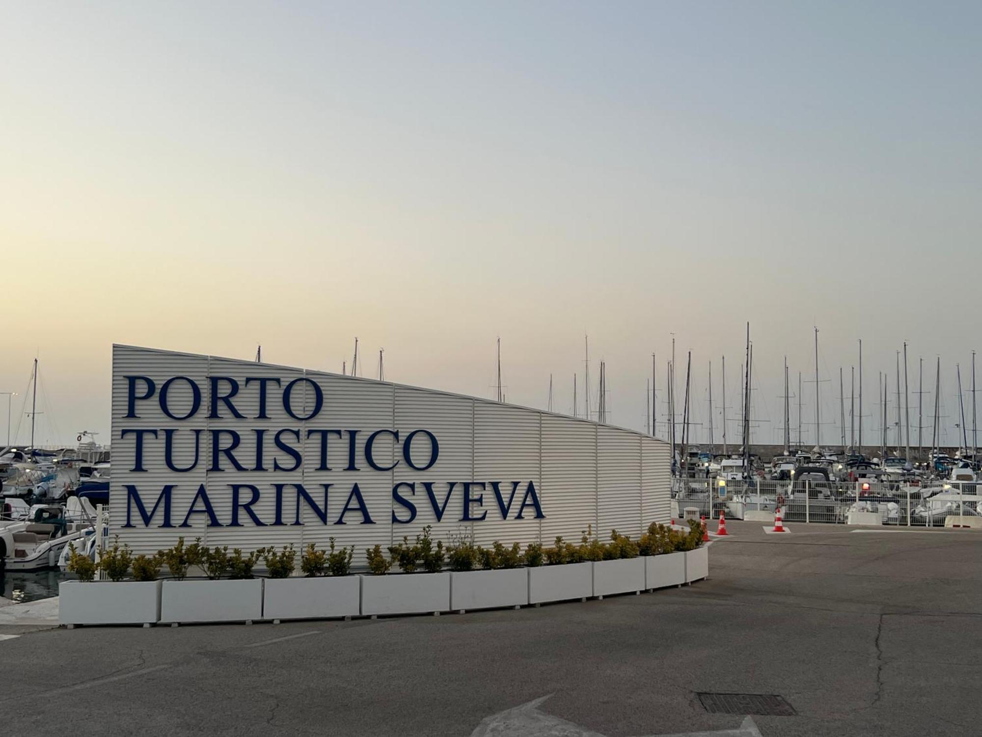 Maison Chic Montenero Marina Apartment Marina Di Montenero