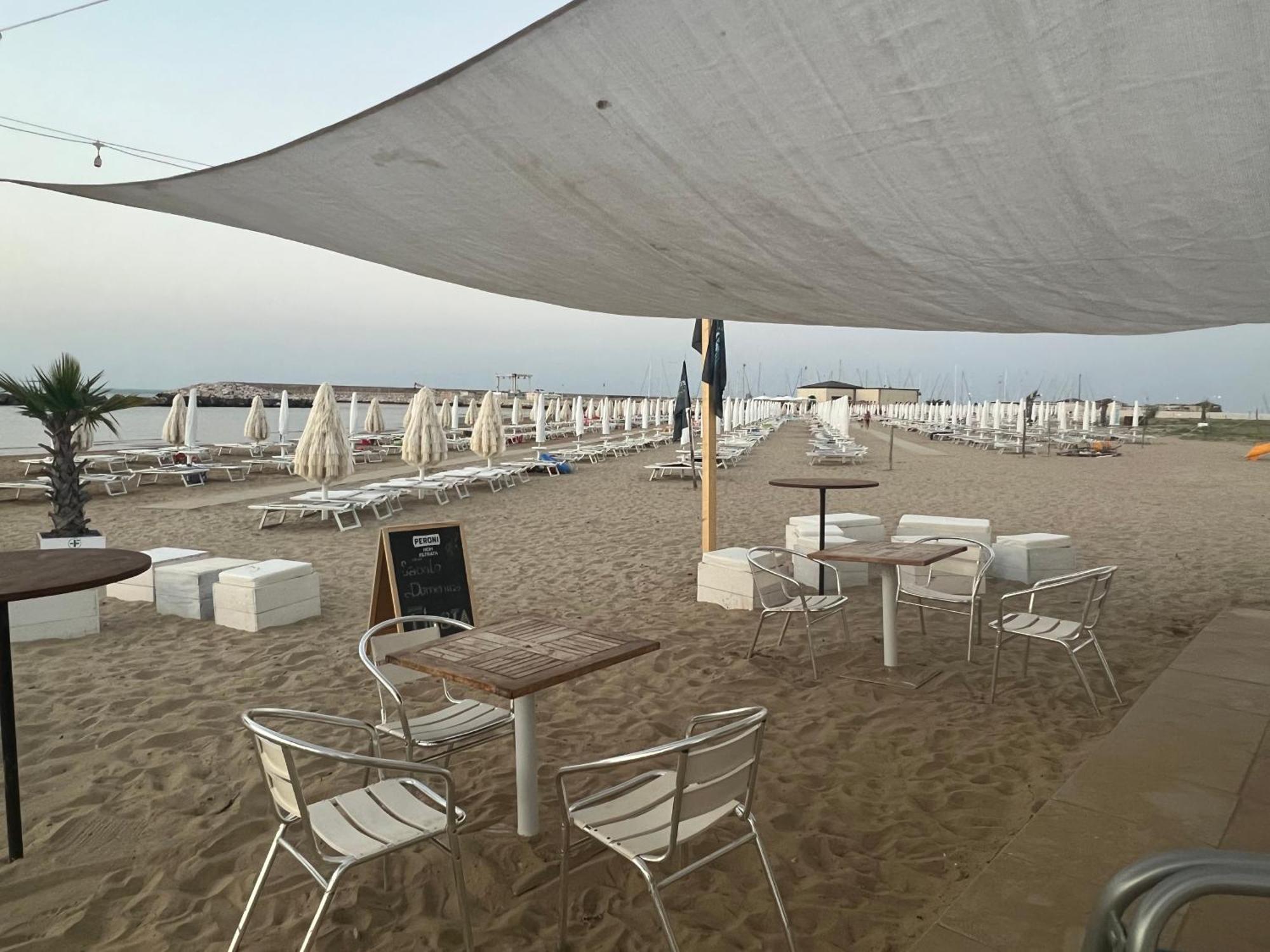 Maison Chic Montenero Marina Apartment